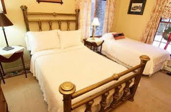 The Washington Irving Inn Tannersville Dış mekan fotoğraf